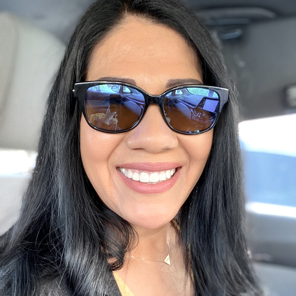 Meet your Posher, Sara